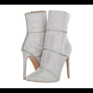 No box  STEVE MADDEN WINONA RHINESTONE BOOTIES 8.5
